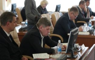 Медицина становится доступнее для селян: депутаты областного парламента распределили почти 3 миллиарда дополнительных средств